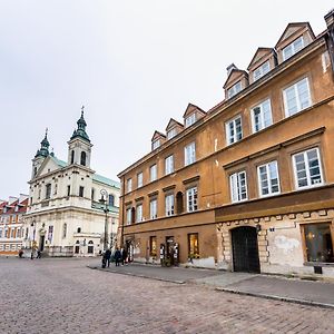 Old Town Eclectic Apartment For 6 People