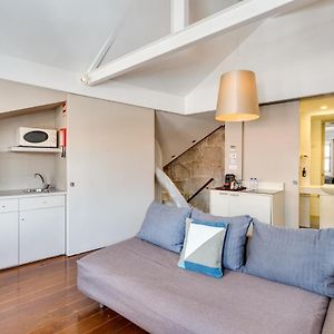 Traca Apartments By Da'Home