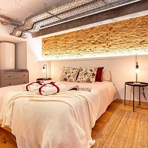 -Malagasunapts-Industrial Loft Citycentre