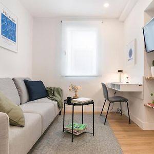 Appartement à 2 Chambres à Coucher