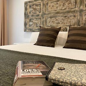 Apartamentos Sevilla Palace