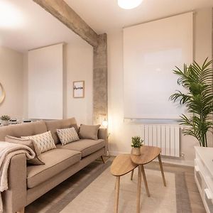 Appartement à 3 Chambres à Coucher