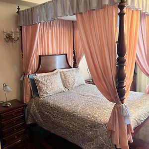 Appartement à 3 Chambres à Coucher