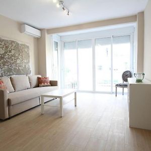 Appartement à 3 Chambres à Coucher