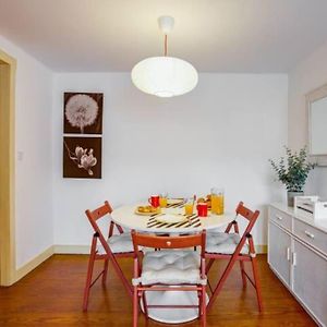 Balcony Apartment In Lisbon Center