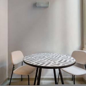 Studio Grande Lit King-Size