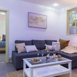 Appartement à 2 Chambres à Coucher