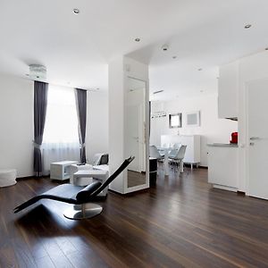 Appartement à 2 Chambres à Coucher