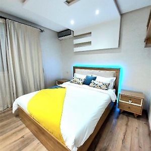 Appartement Pour Familles En Residence Avec Piscine Et Wifi