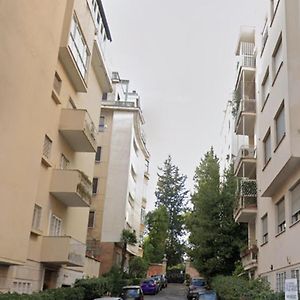 Agathae Luxury Apartament With Garden