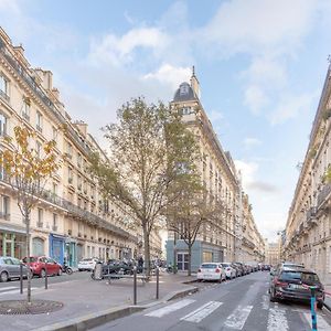 Opéra Cozy Flat