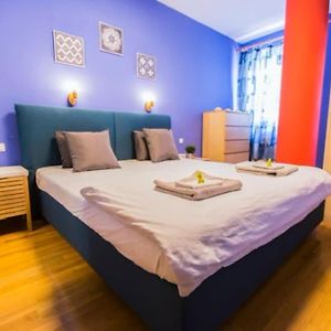 Super Central Modern Home At Gozsdu Passage