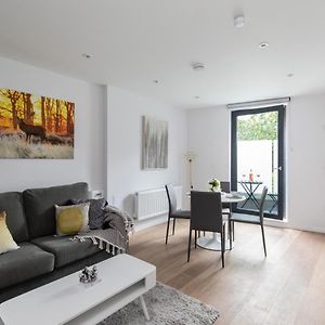 Appartement à 2 Chambres à Coucher