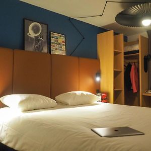 Chambre Standarde Lit Queen-Size