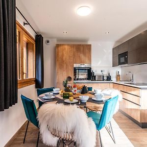 Appartement à 3 Chambres à Coucher