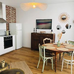 Appartement à 2 Chambres à Coucher