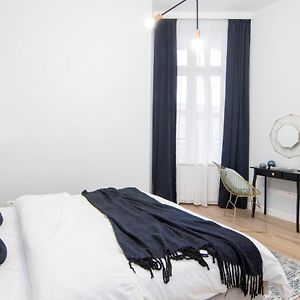 Househost Apartment: Starowislna Street 36/27