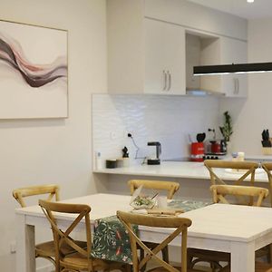 Appartement à 3 Chambres à Coucher