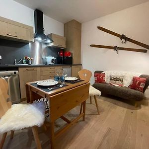 T2 30m2 plein centre, lit fait, linge fourni, WIFI