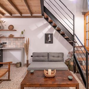 Stoa Kairi Loft B