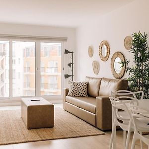 Appartement à 3 Chambres à Coucher