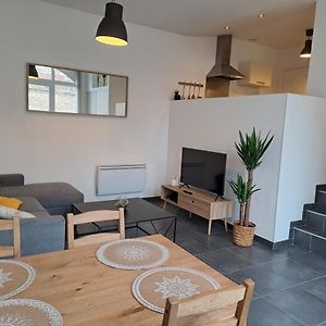 Bel Appartement Grande Terrasse Avec Parking A Dijon