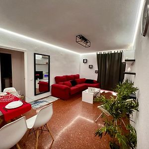 Appartement à 3 Chambres à Coucher