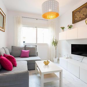 Holidays2Malaga Carrera Capuchinos Free Parking Aircon Downtown