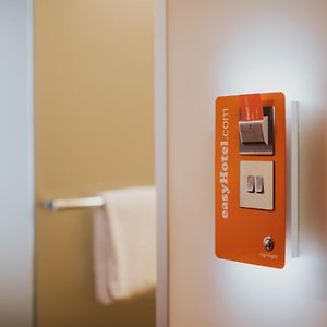 Chambre Standarde Lit Queen-Size