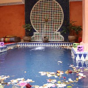 Riad le dromadaire bleu by Weekome