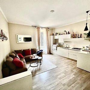 Central Appartment Piazza Bologna Rm Perris House