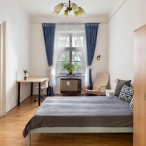B333 Apartment - In The Heart Of The City