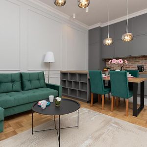 Warszawa Ochota Modern Apartment For Families By Noclegi Renters