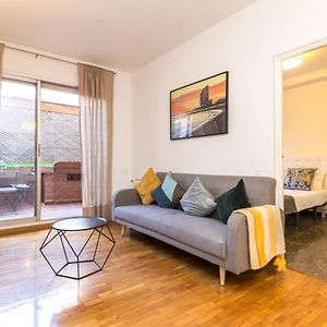 Appartement à 2 Chambres à Coucher