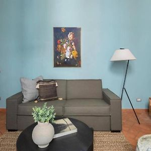 Daplace - Emilia Apartment