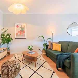 Enjoy Bonfim Central 2Br Renovated Apartment By Lovelystay