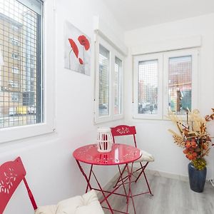 Appartement à 2 Chambres à Coucher