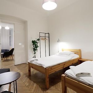 Teytz Apartments