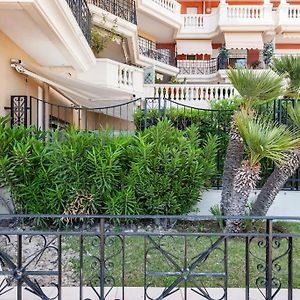 Superbe Studio Avec Terrasse En Front De Mer