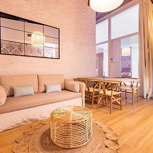 Appartement à 3 Chambres à Coucher