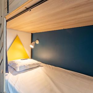 Dormitory Room Mixed