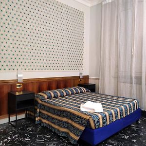 Chambre Triple de Base