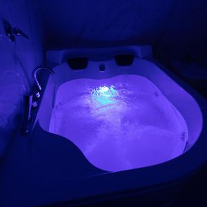 My Brilliant Home With Jacuzzi 2 Steps From St Toledo