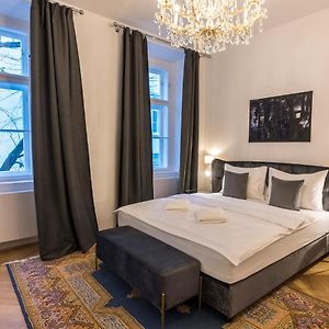 Parkview Boutique Apartments