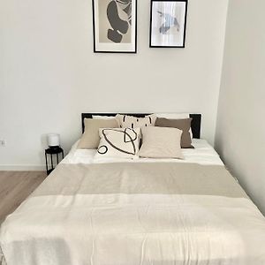 Cozy Apartment In Central Budapest