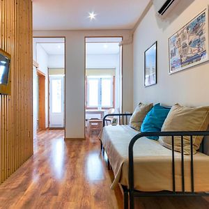 Appartement Studio au Deuxième Étage