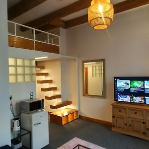 Studio Duplex