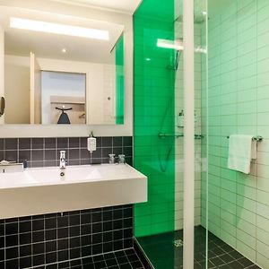Chambre Supérieure aux Étages Supérieurs