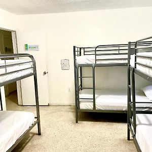 Chambre Juste Pour Femmes Dortoir