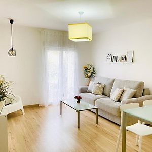 Appartement à 3 Chambres à Coucher